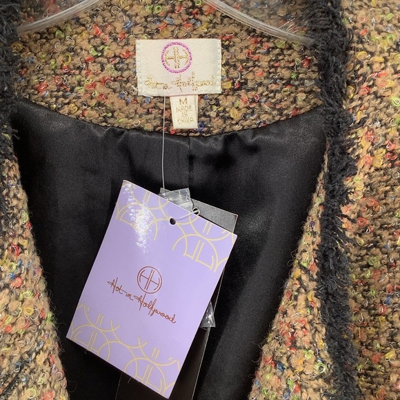 Hot in Hollywood Brown and Black Blazer with Textured Boucle - Picture 3 of 6